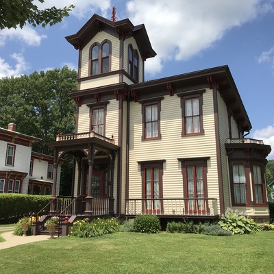 Tarbell House 324 E Main St, Titusville