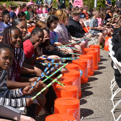 Buckethead KIDZ Performance